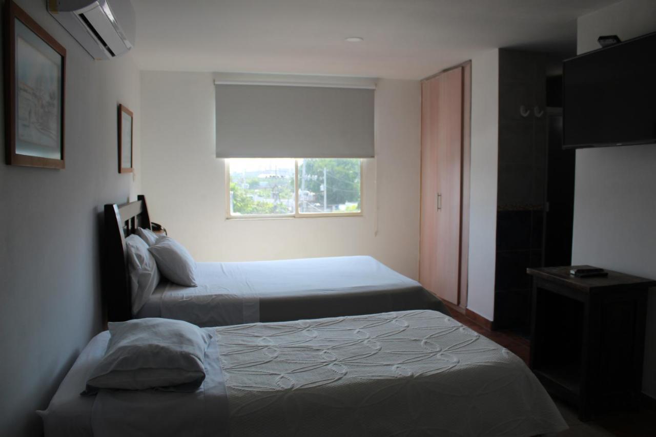 Hotel Mar Del Plata Картахена Экстерьер фото